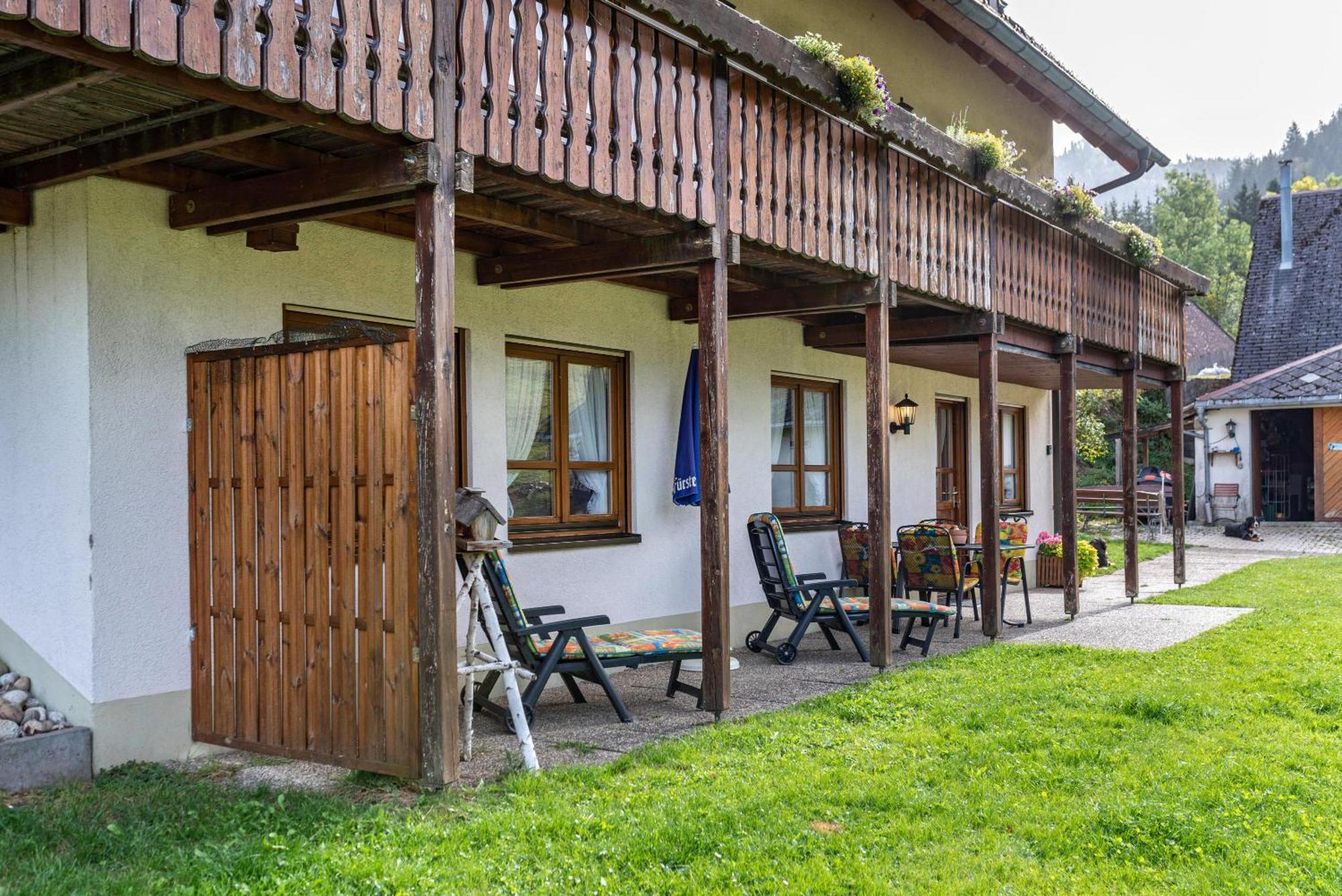 Gasthaus Zur Linde- Napf Oberried (Breisgau) Exterior foto